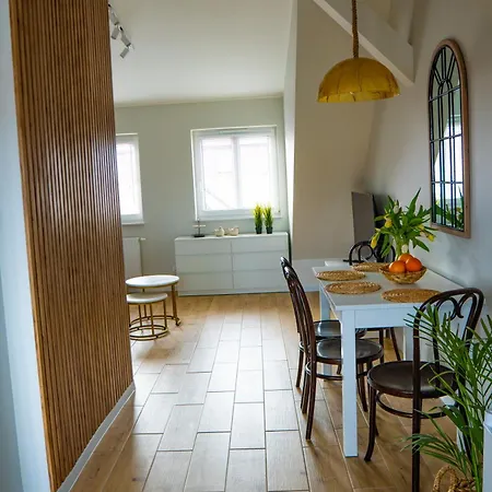 Nr 2 Zaulek Portowy * Ustka