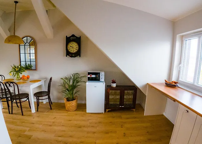 Nr 2 Zaulek Portowy *